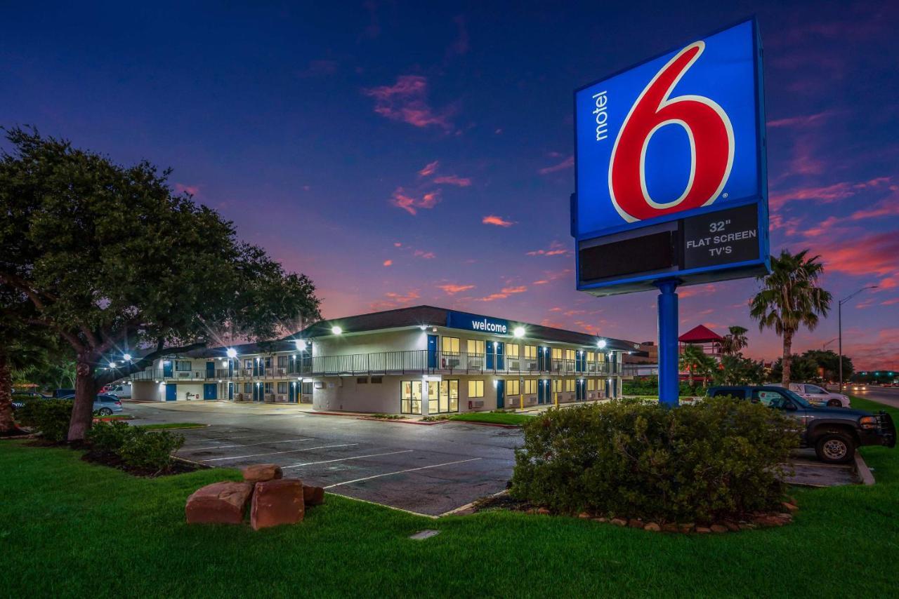 Motel 6-College Station, Tx - Bryan מראה חיצוני תמונה