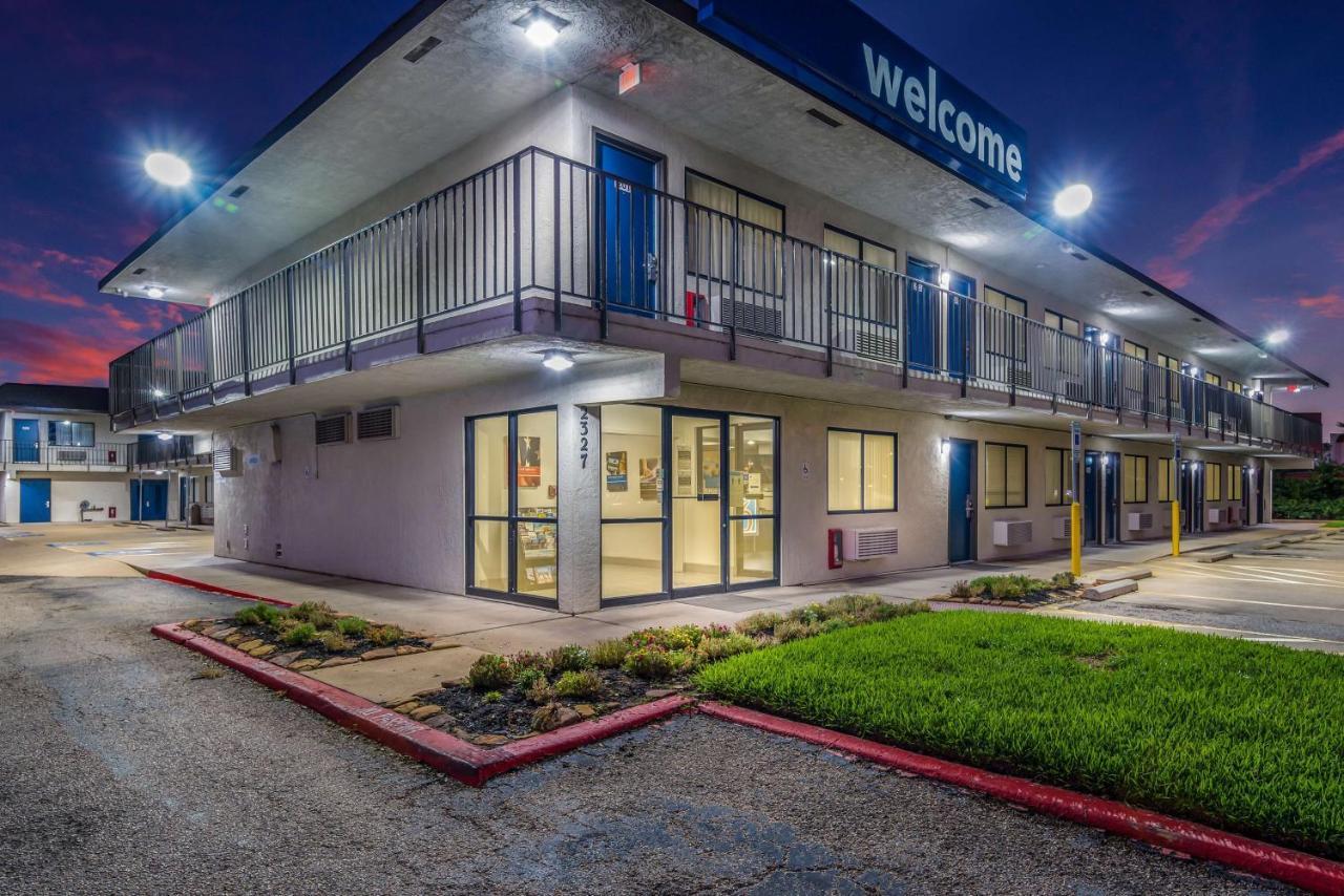 Motel 6-College Station, Tx - Bryan מראה חיצוני תמונה