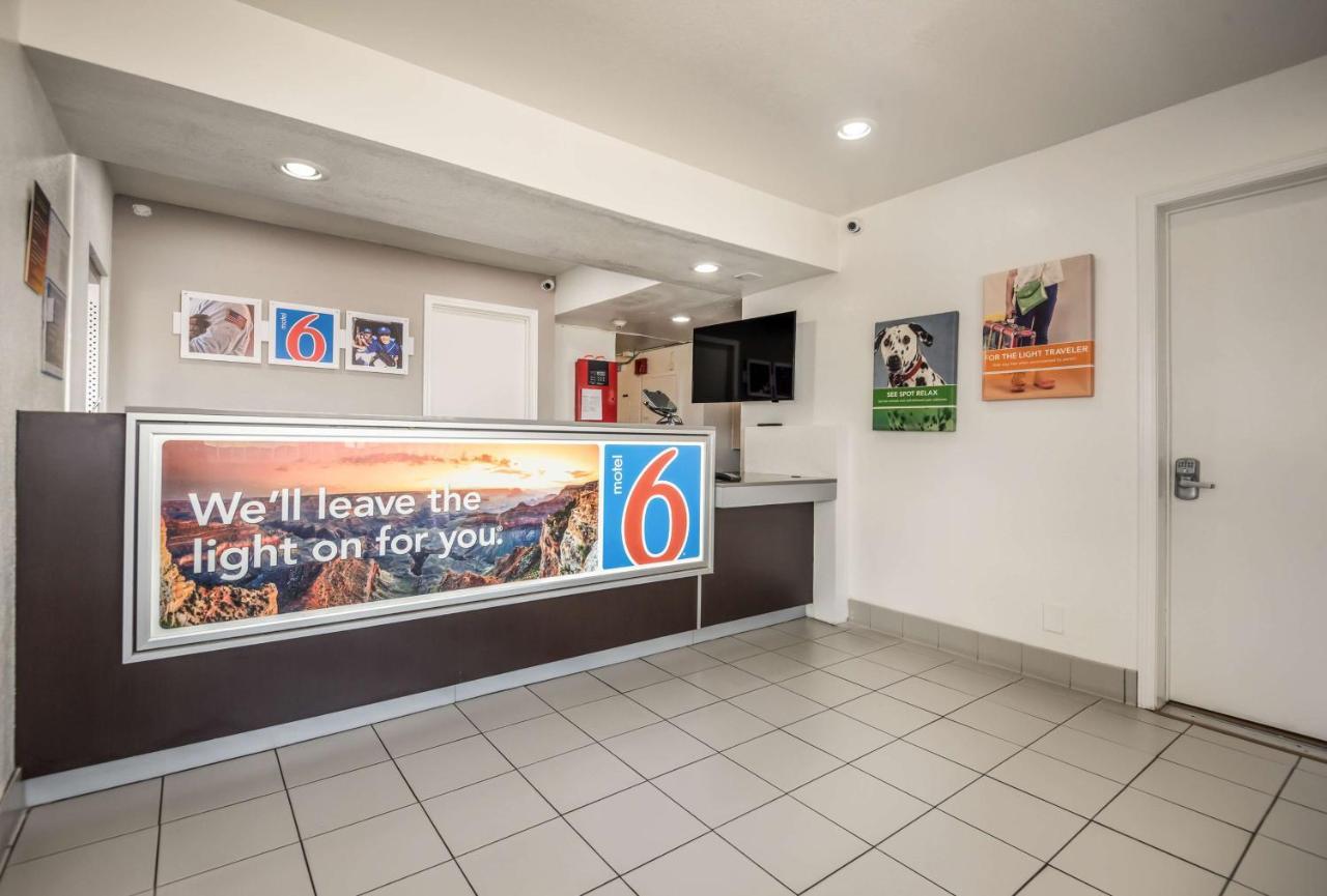 Motel 6-College Station, Tx - Bryan מראה חיצוני תמונה