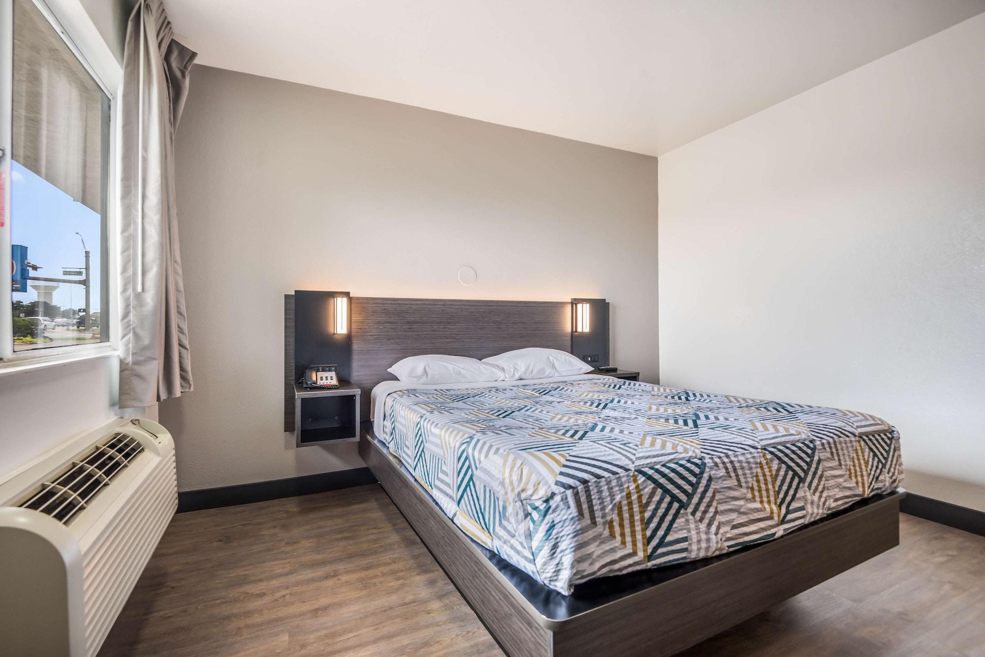 Motel 6-College Station, Tx - Bryan מראה חיצוני תמונה