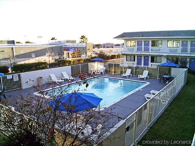 Motel 6-College Station, Tx - Bryan מראה חיצוני תמונה